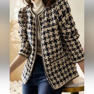 Luxe houndstooth pattern coat jacket